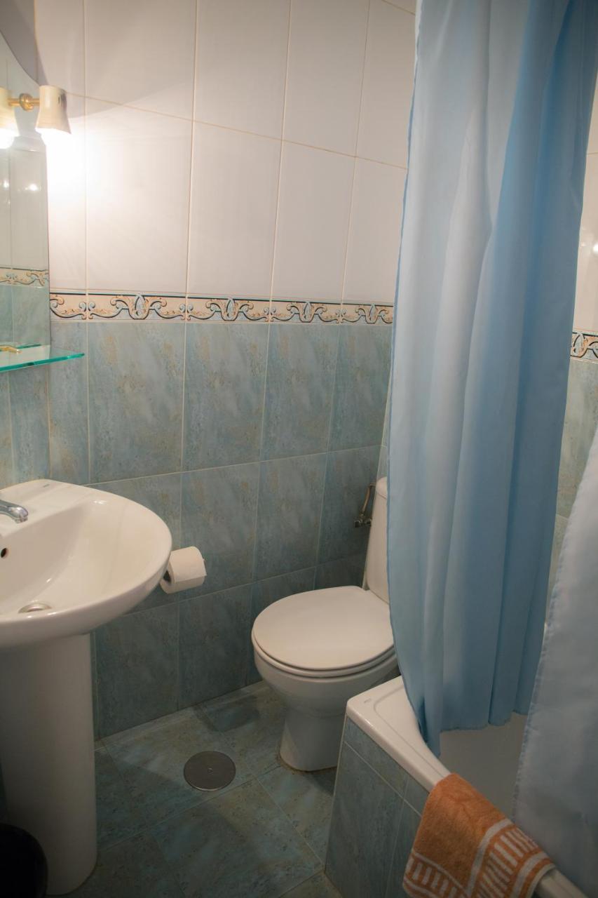 Hostal Lamalonga Madri