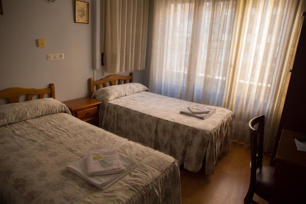Casa de hóspedes Hostal Lamalonga 2*