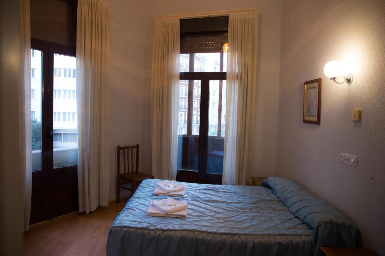 Casa de hóspedes Hostal Lamalonga